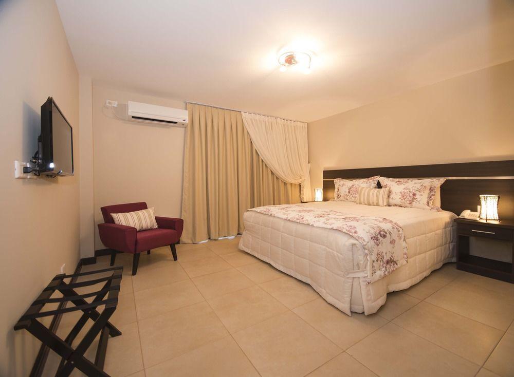 Arami Hotel & Lodge Puerto Iguazu Luaran gambar